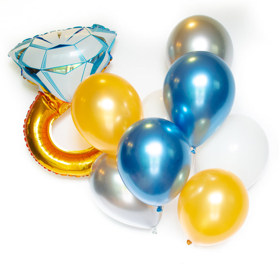 Engagement Balloons: Diamond Ring Balloon Bouquet