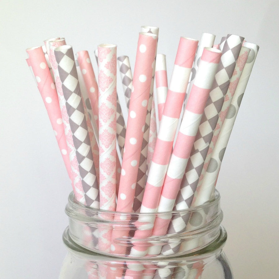 pink and gray straws