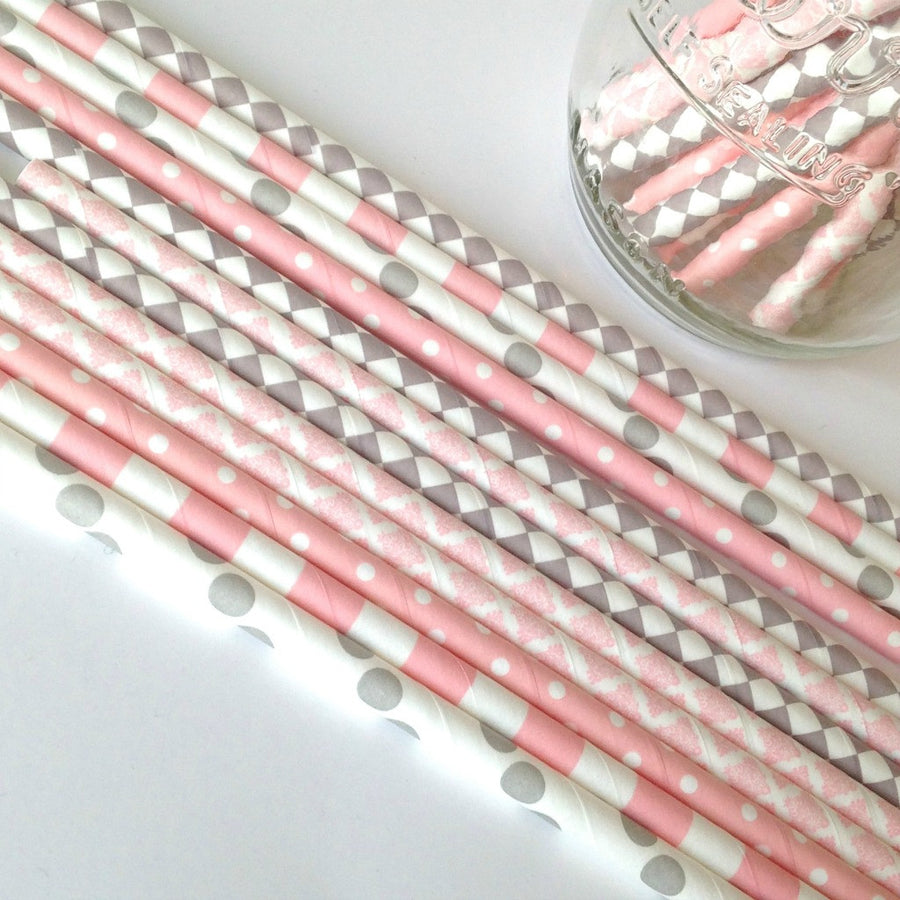 pink and gray straws
